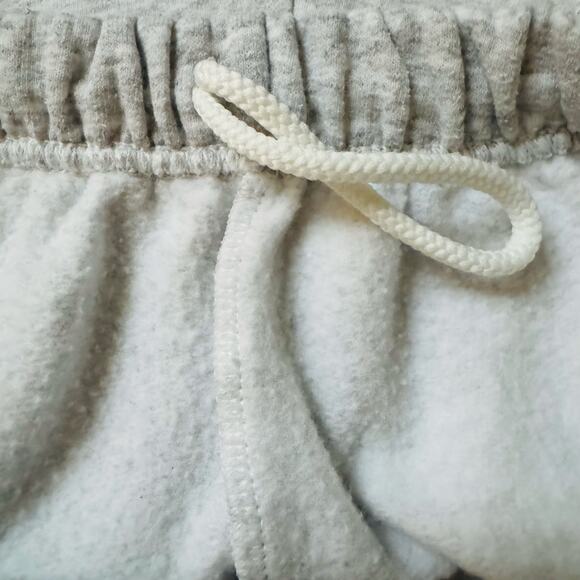 Colgate University Red Raiders Cutoff Gray Sweatpants Shorts Sz Small Medium - Picture 4 of 4